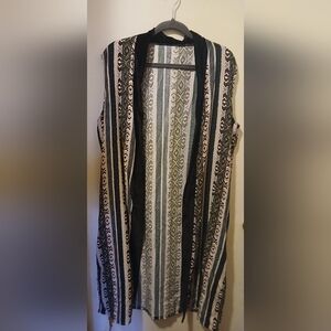 Chic Black and White Striped Women's Cardigan